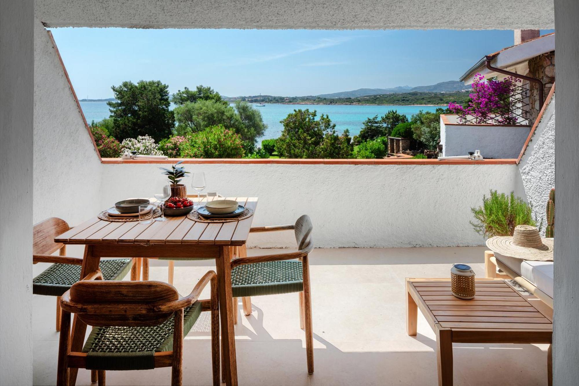 Baia Dorata Beach Apartment Porto Istana Luaran gambar