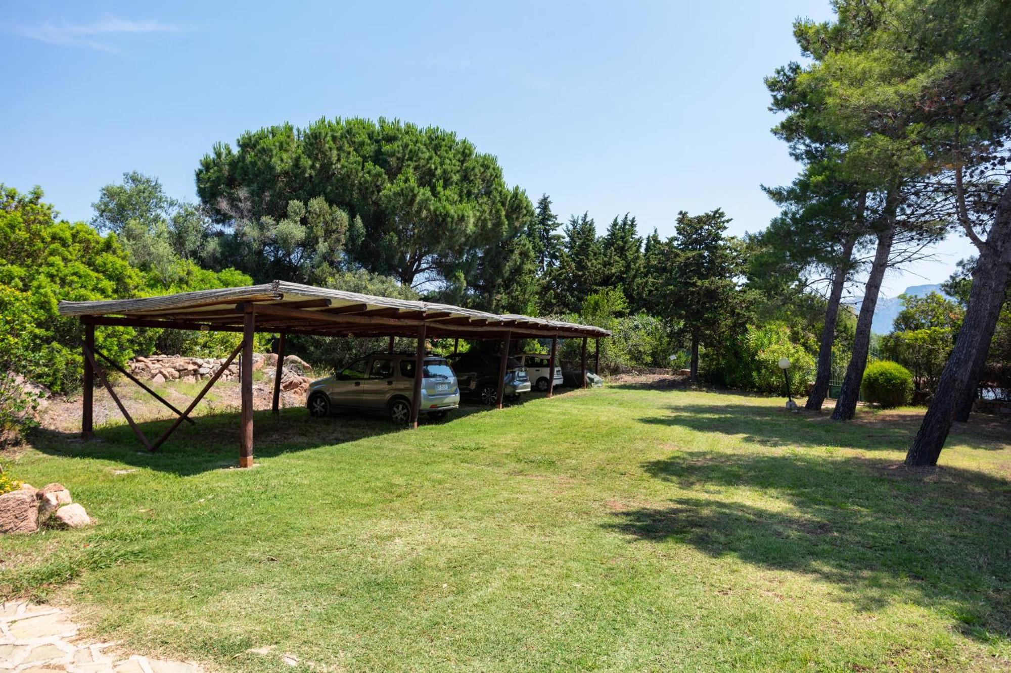 Baia Dorata Beach Apartment Porto Istana Luaran gambar